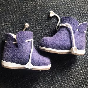Norwegian wool toddler boots